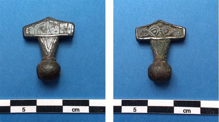 В дании нашли первый «молот тора» с надписью